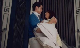 宫泰国版全集在线观看,穿越时空的浪漫传奇